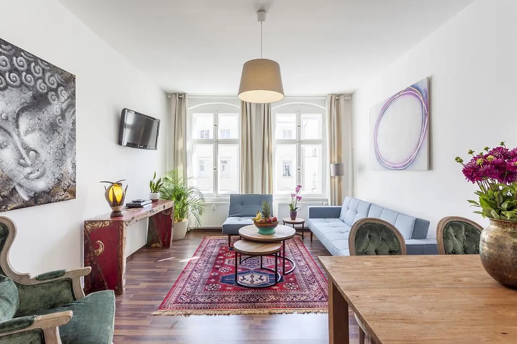 The Rheinsberger - Cosy 2Br One Living Room Up To 6 Berlin